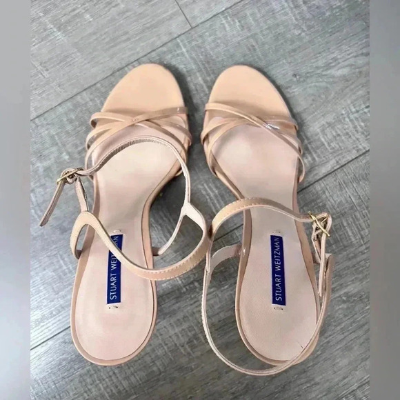 Stuart Weitzman Beige Calfskin
Sandal NEW - Picture 3 of 9